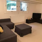 Venice-lido With An Esclusive Garden Apartment