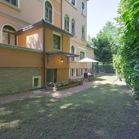 Venice-lido With An Esclusive Garden Benátky – Lido