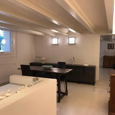 Venice-lido With An Esclusive Garden *